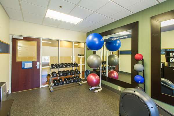 Fitness/ Exercise Room - Hampton Inn & Suites Huntsville