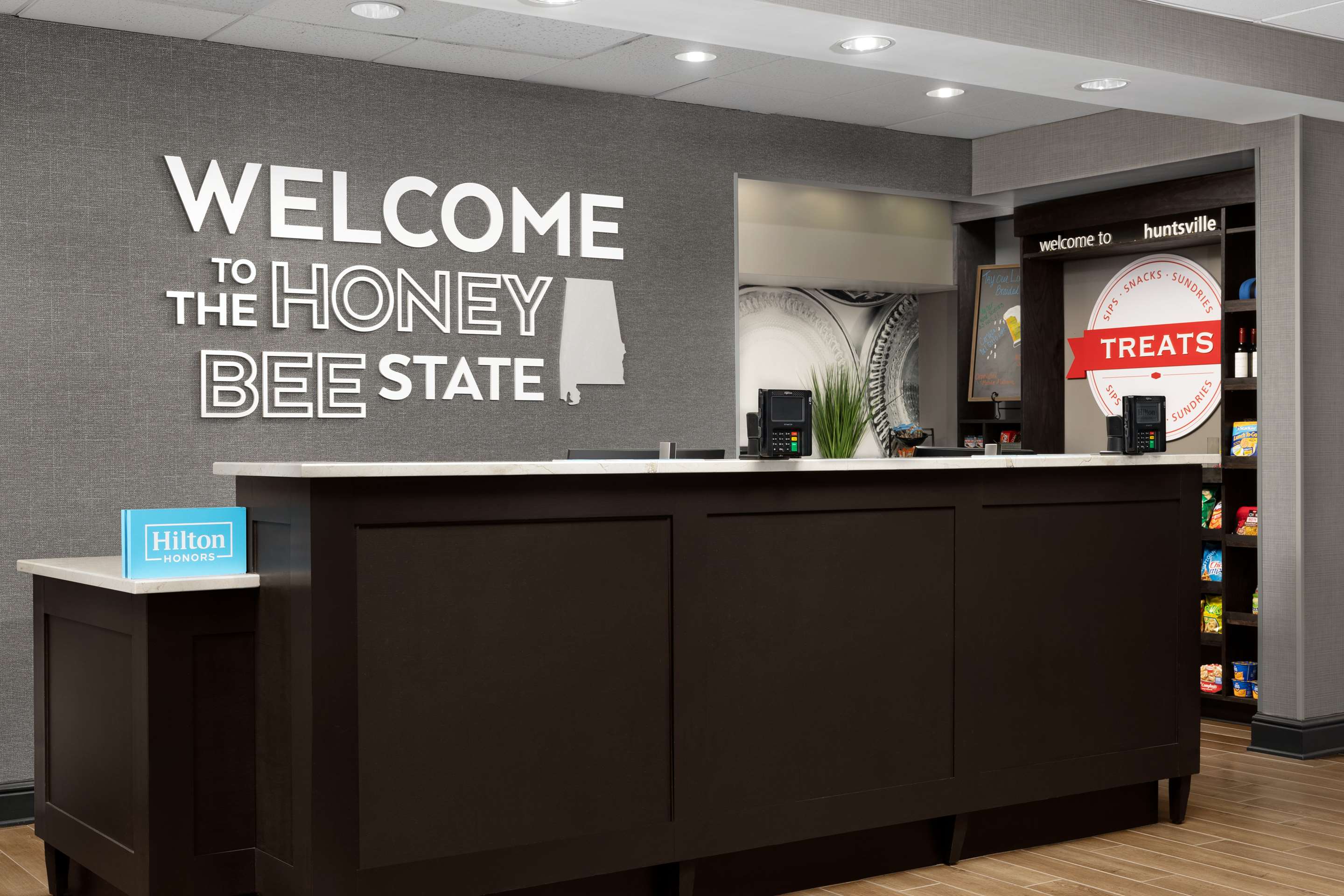 Reception | Hampton Inn & Suites Huntsville/Research Park Area
