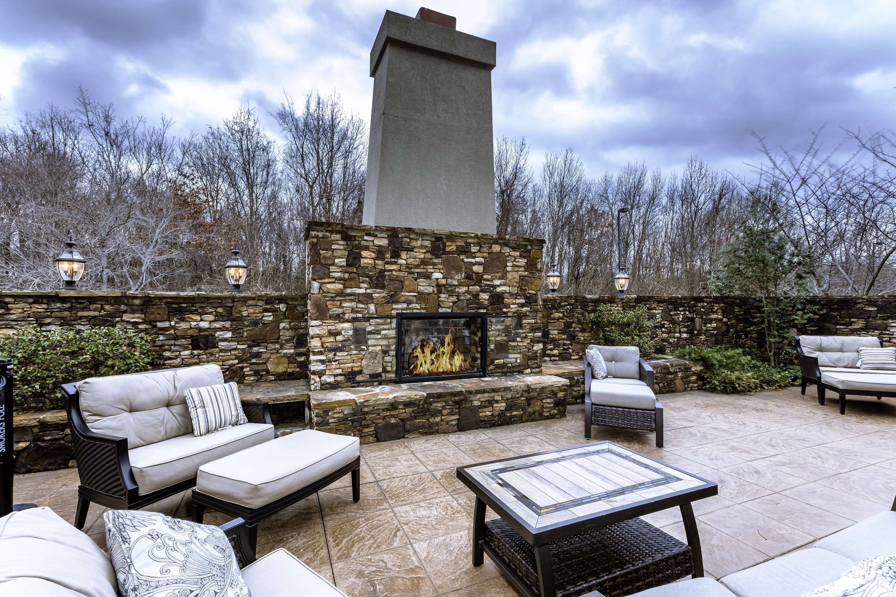 Exterior | Hampton Inn Madison Huntsville Airport