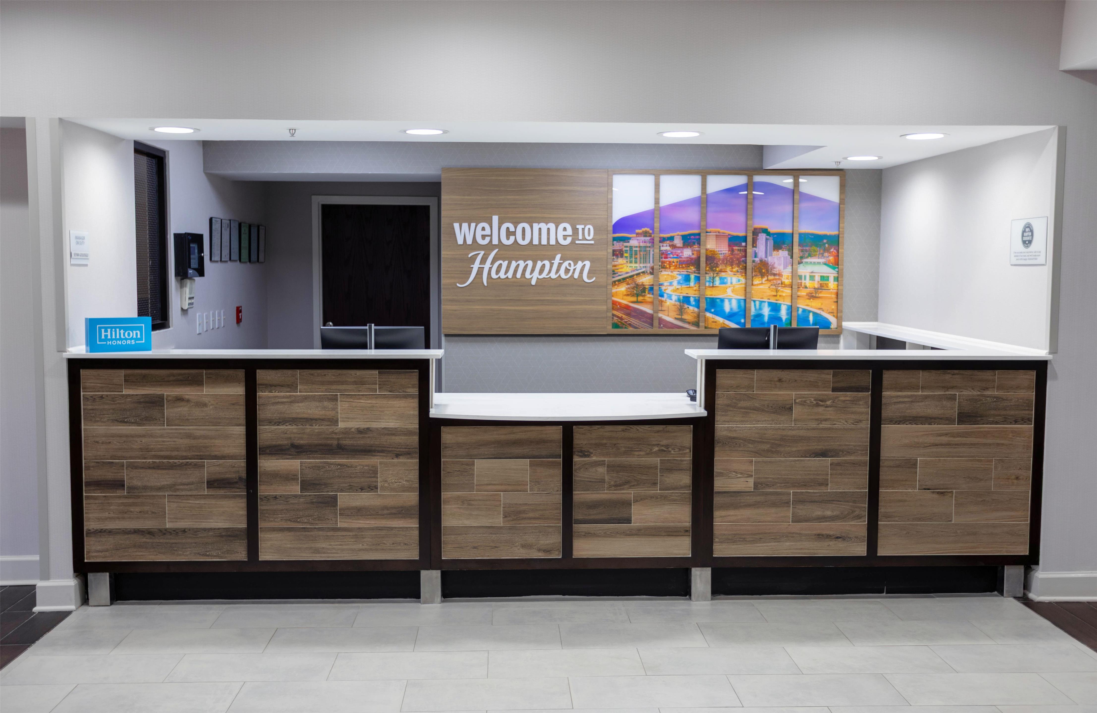Reception | Hampton Inn Madison Huntsville Airport