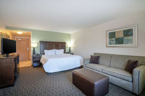  - Hampton Inn University Huntington - I-64, Exit 11