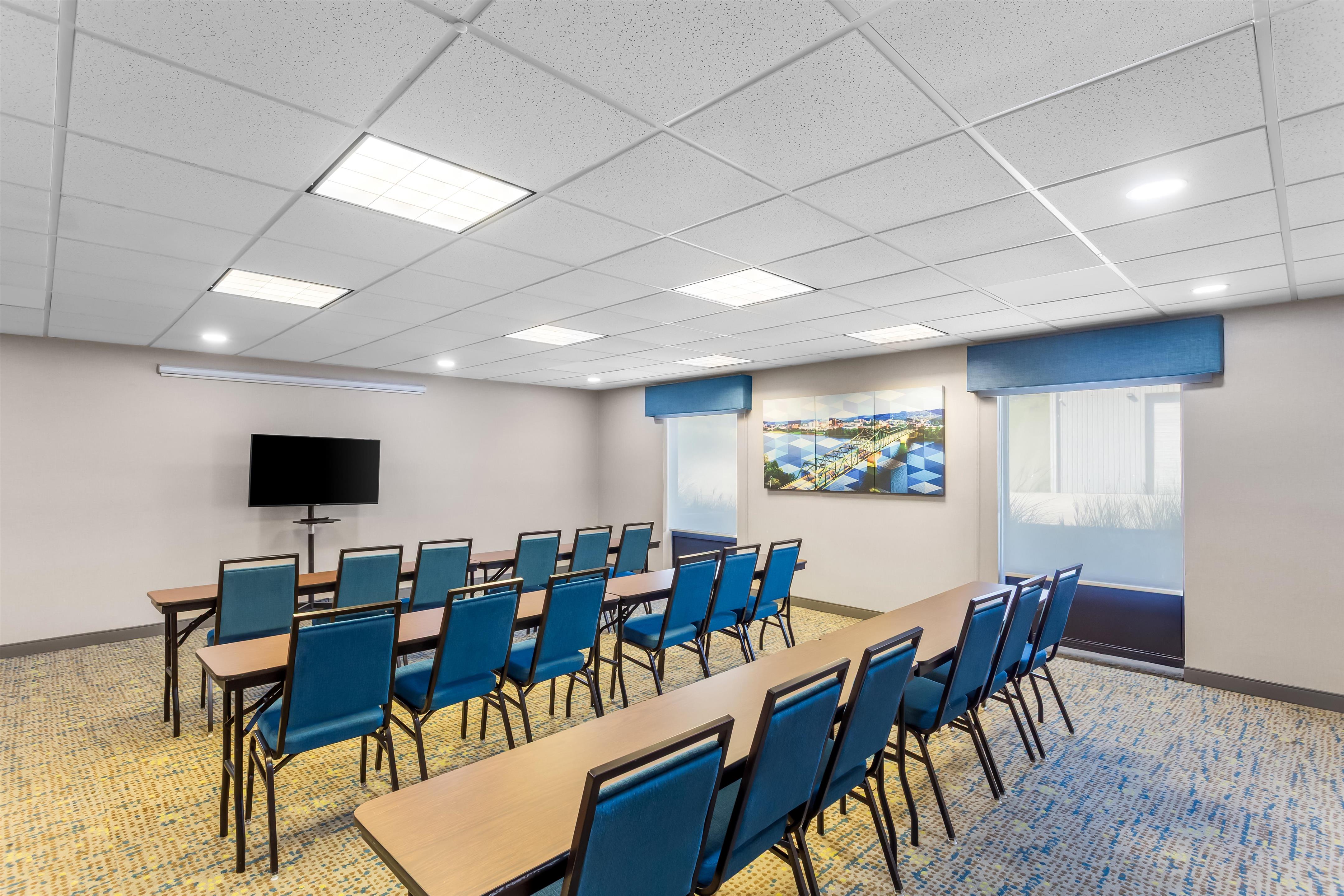 Meeting Room | Hampton Inn Huntington University Area