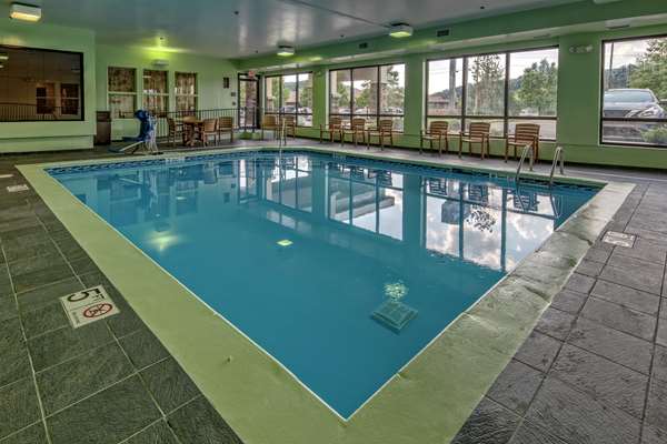 Pool - Hampton Inn Ashland