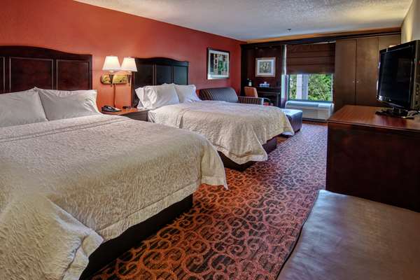  - Hampton Inn Ashland