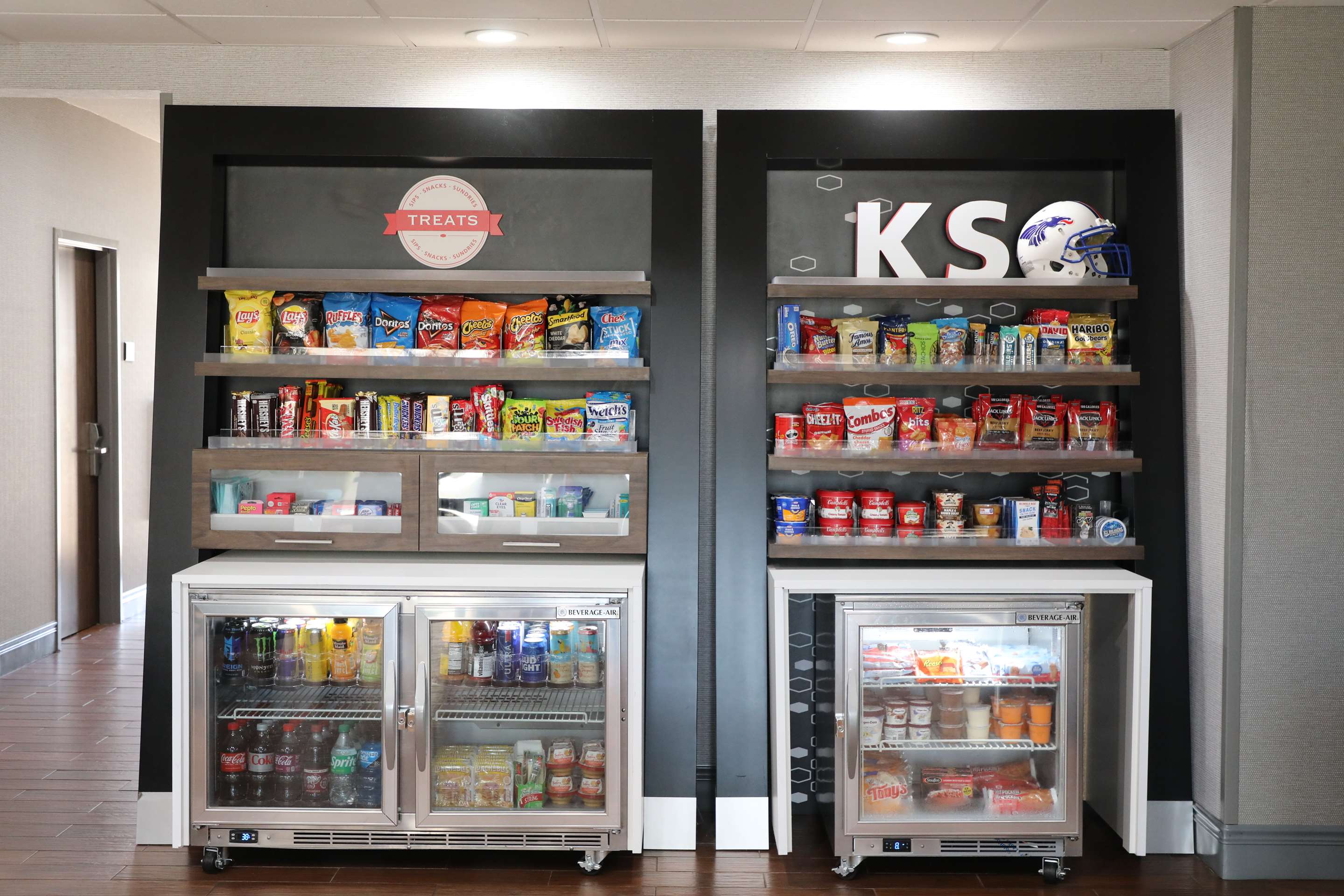 Restaurant | Hampton Inn Hutchinson