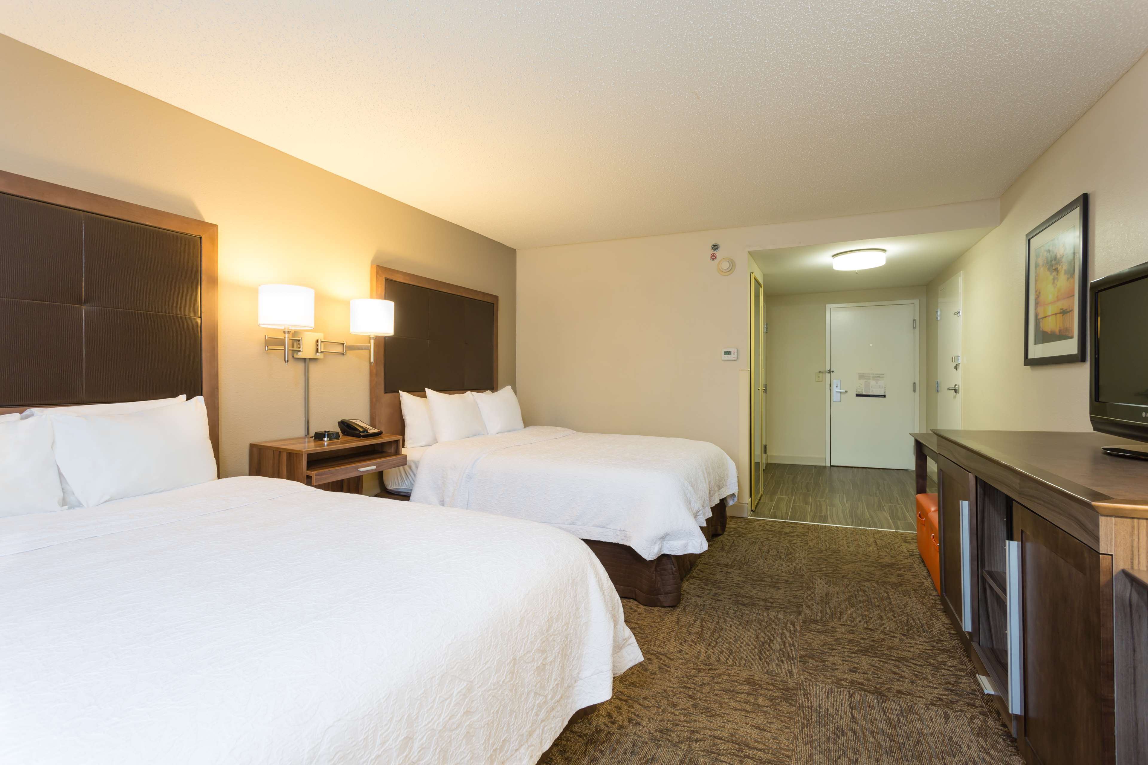 Hampton Inn by Hilton Havelock Room Type - 2 QNS HEARING ACC NOSMOK
