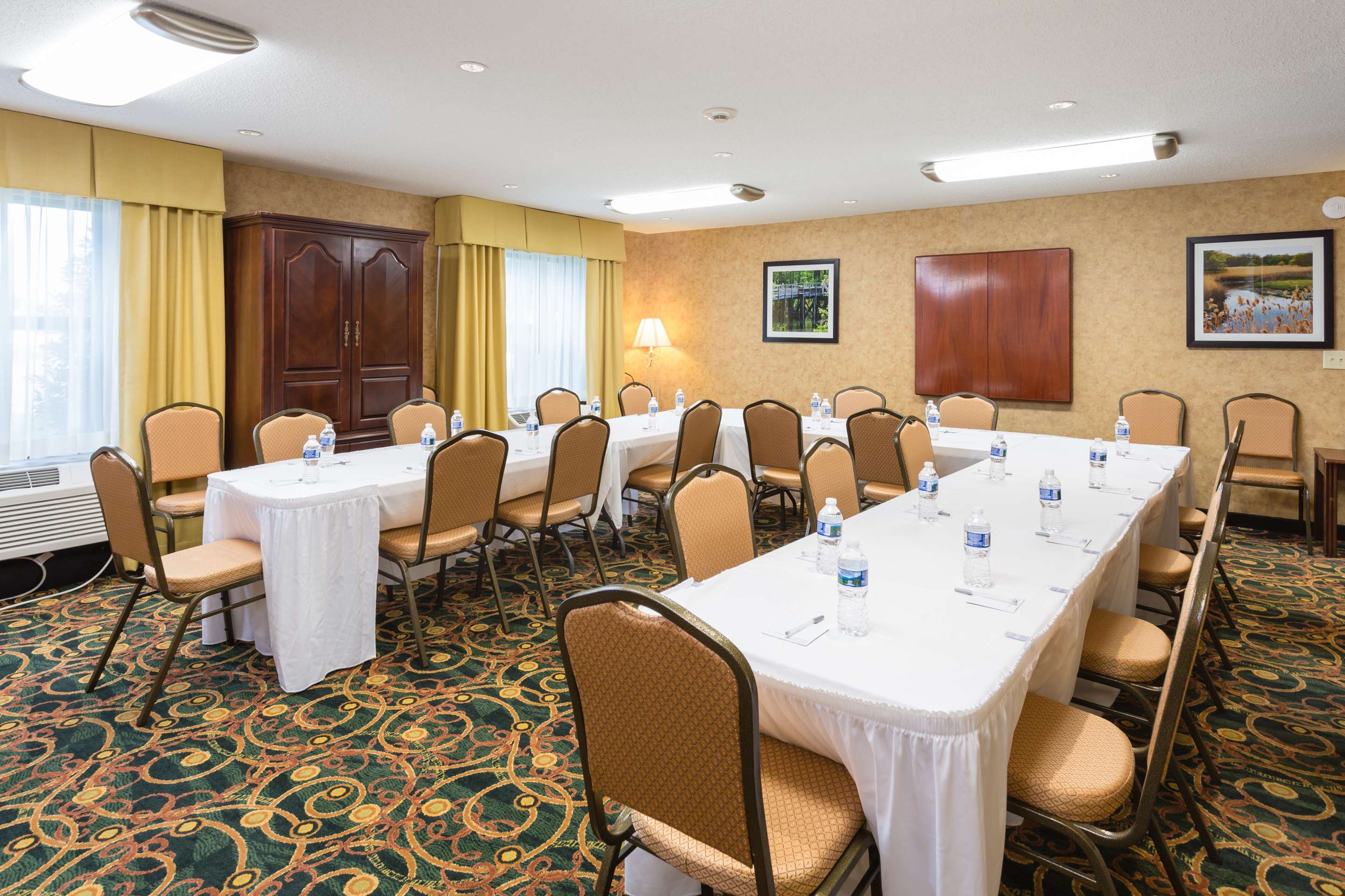 Meeting Room | Hampton Inn Havelock