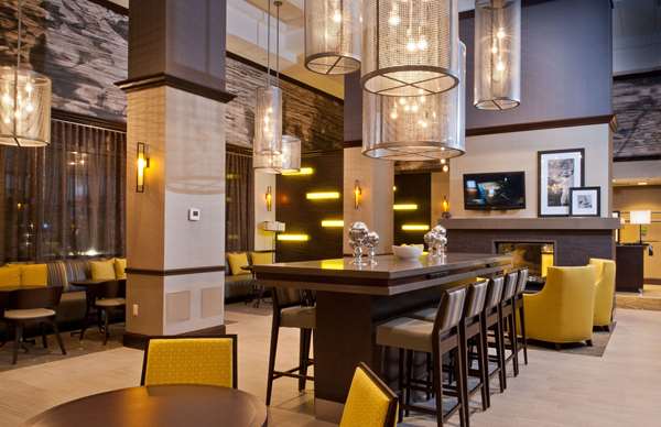 Restaurant - Hampton Inn Shelton - CT 8, Exit 12