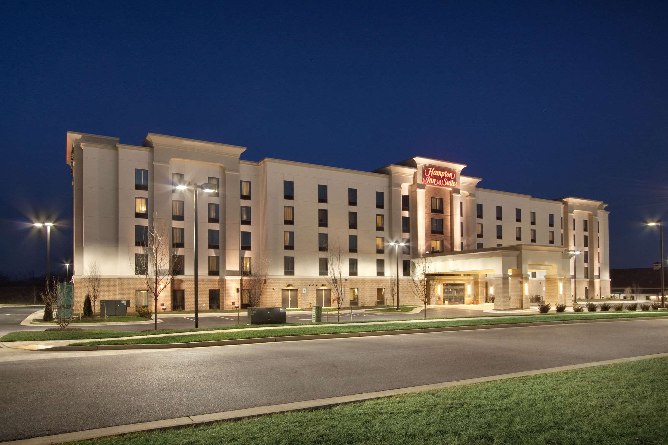 Exterior | Hampton Inn & Suites Charles Town