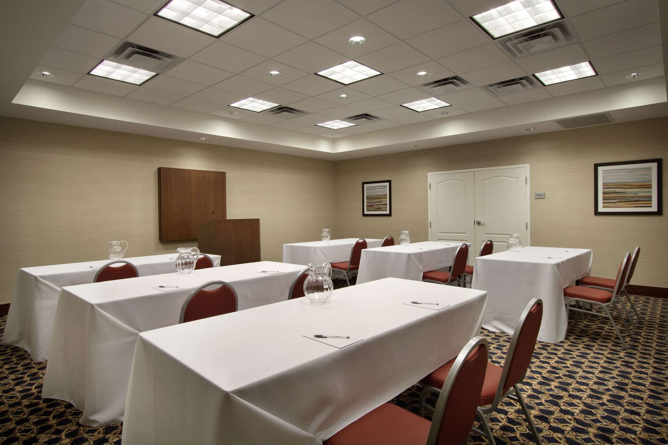 Meeting Room | Hampton Inn & Suites Charles Town
