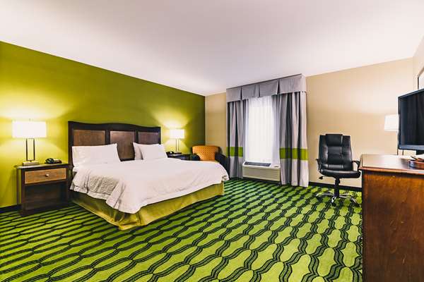  - Hampton Inn Outlet Mall Niagara Falls