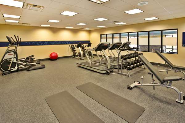 Fitness/ Exercise Room - Hampton Inn Outlet Mall Niagara Falls