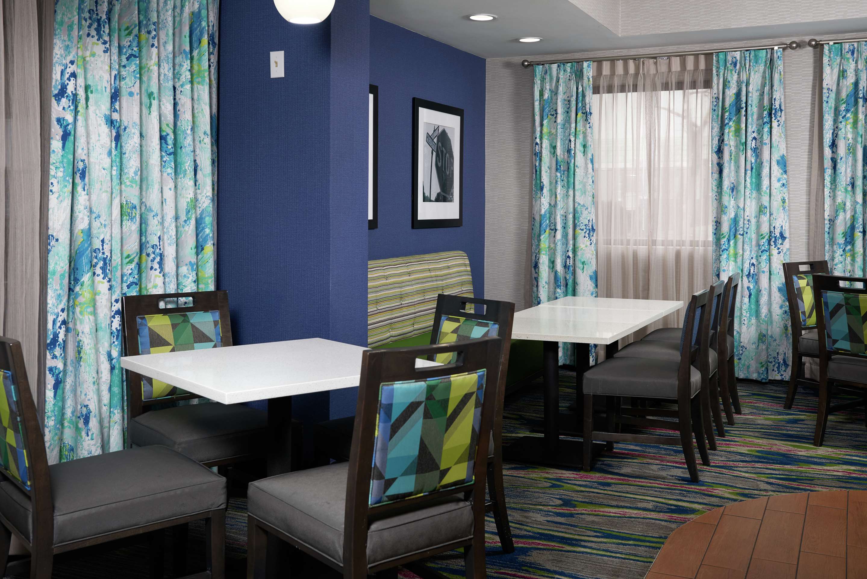 Lobby | Hampton Inn Niagara Falls