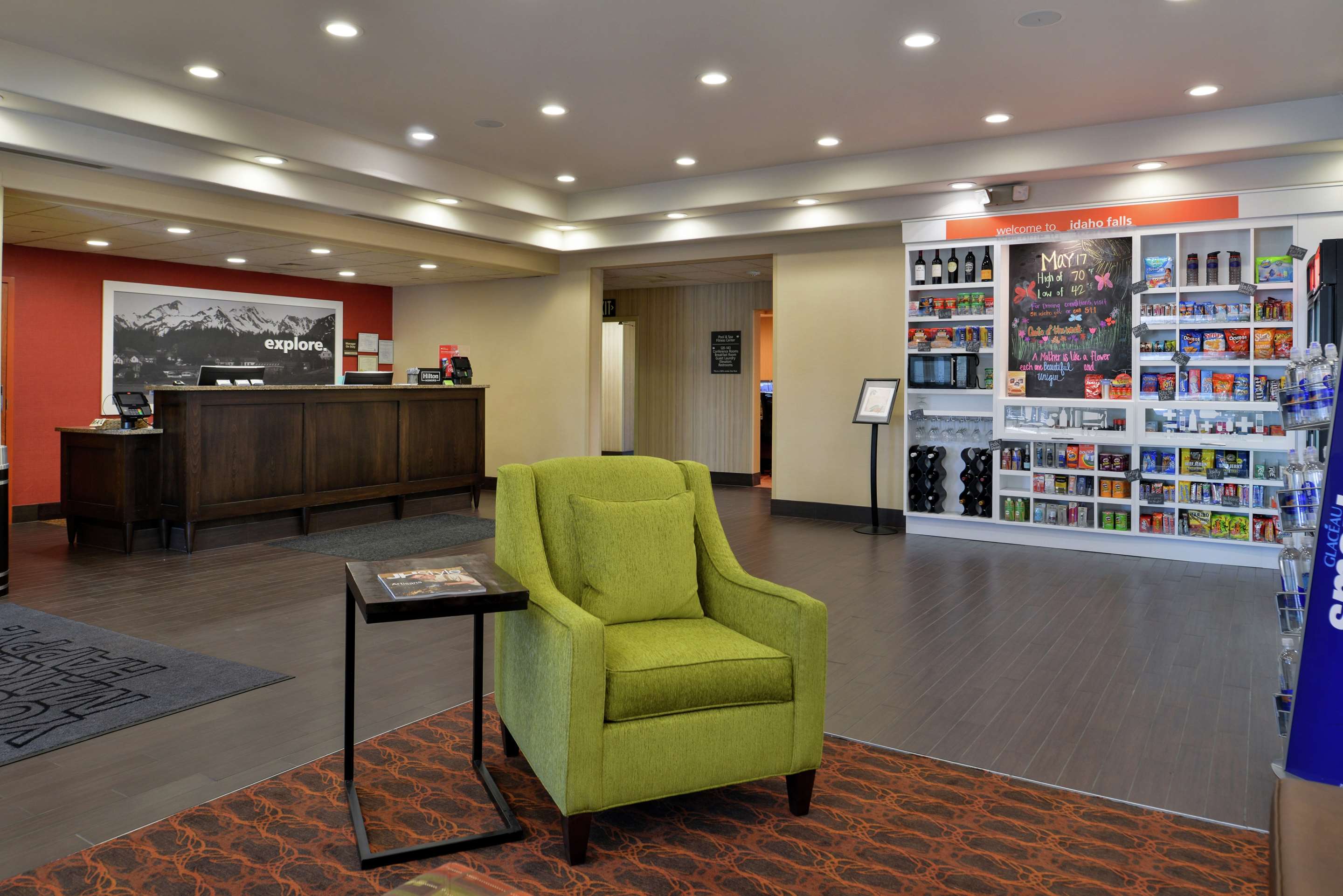 Lobby | Hampton Inn Idaho Falls/Airport