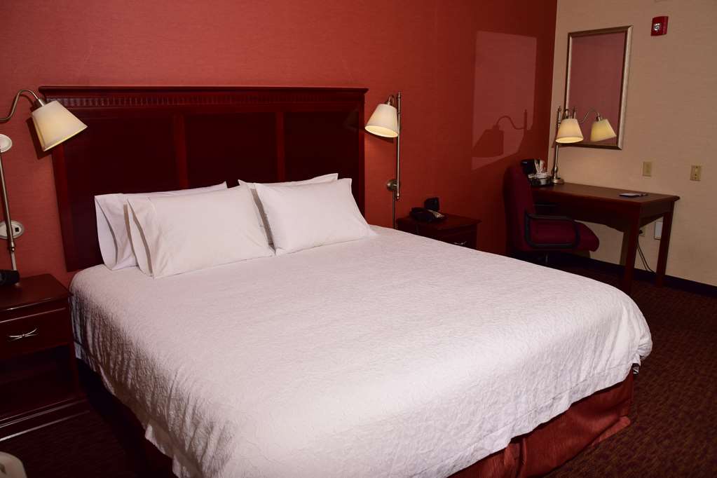 Hampton Inn by Hilton Indiana - Tap to explore photos