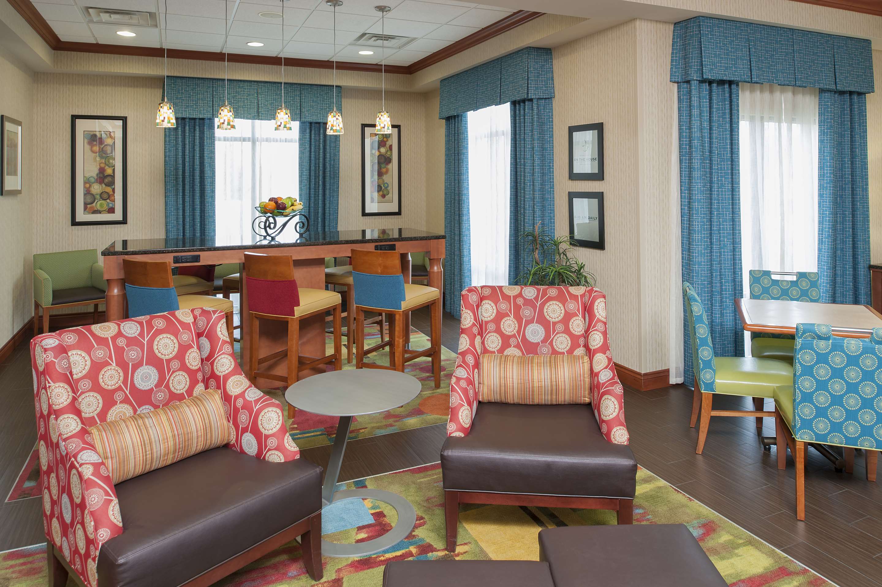 Reception | Hampton Inn Jacksonville