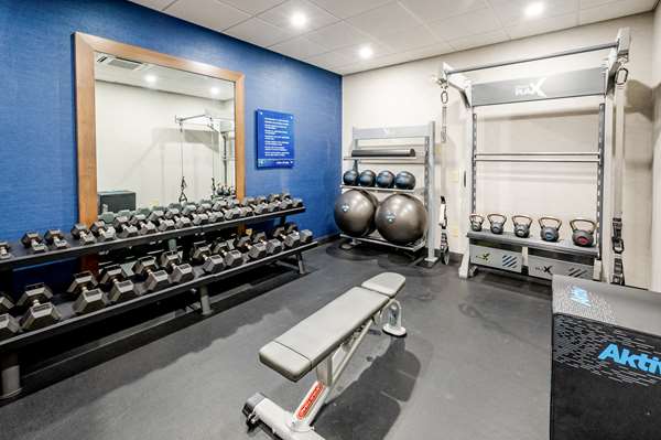 Fitness/ Exercise Room - Hampton Inn Wilmington Medical Park