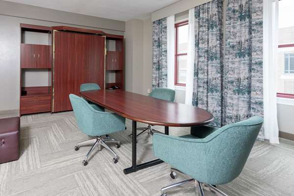  - Hampton Inn Downtown Indianapolis