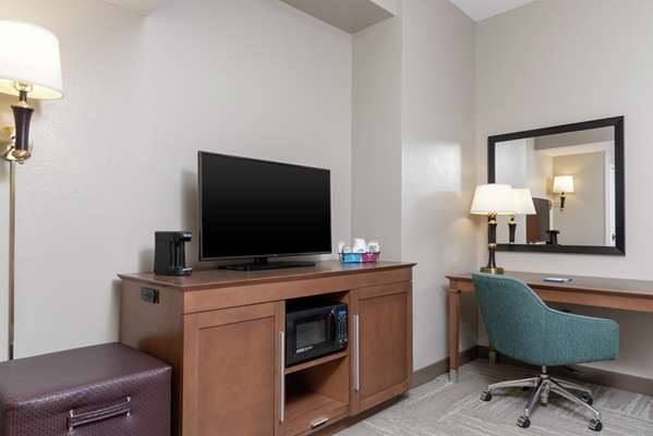  - Hampton Inn Downtown Indianapolis