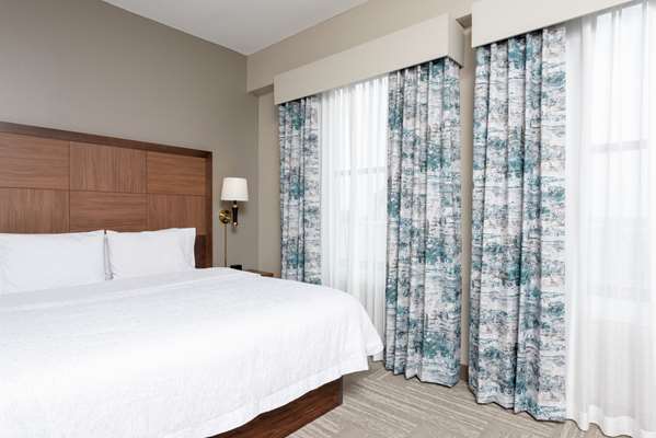  - Hampton Inn Downtown Indianapolis