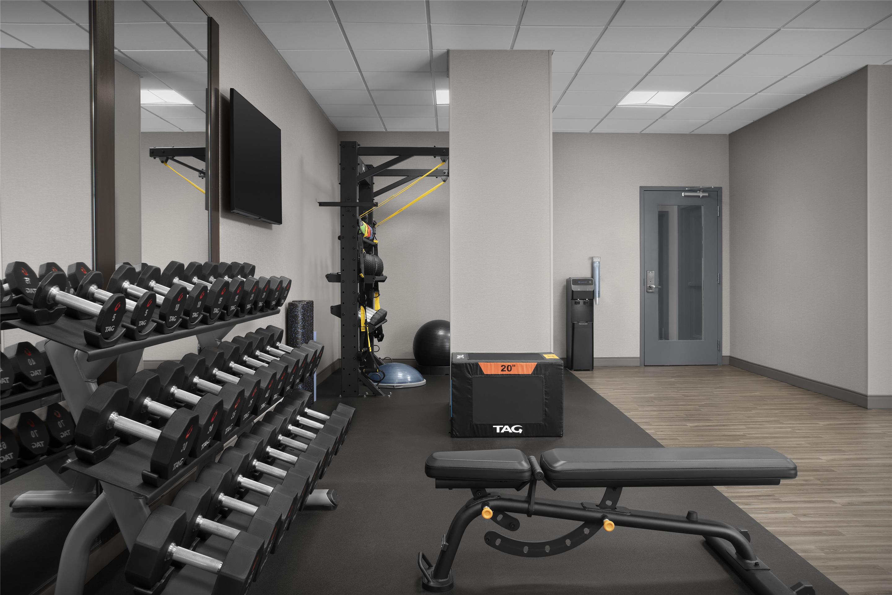 Health club fitness center gym | Hampton Inn Indianapolis Downtown Across from Circle Centre
