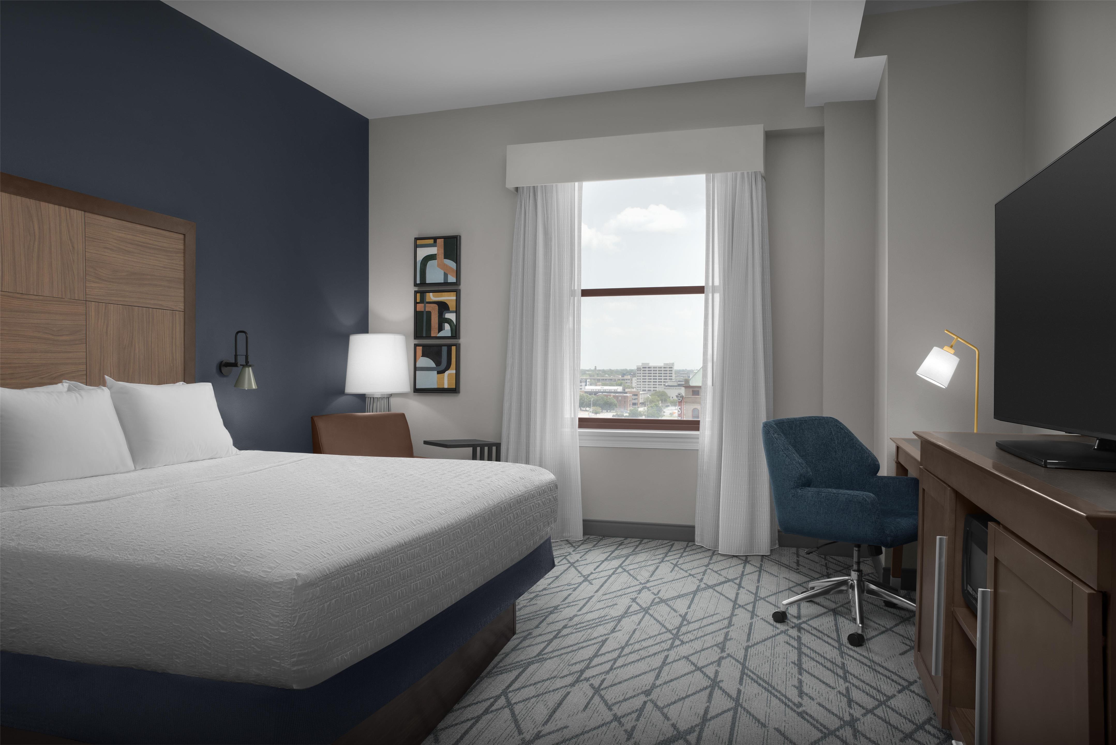 Guest room