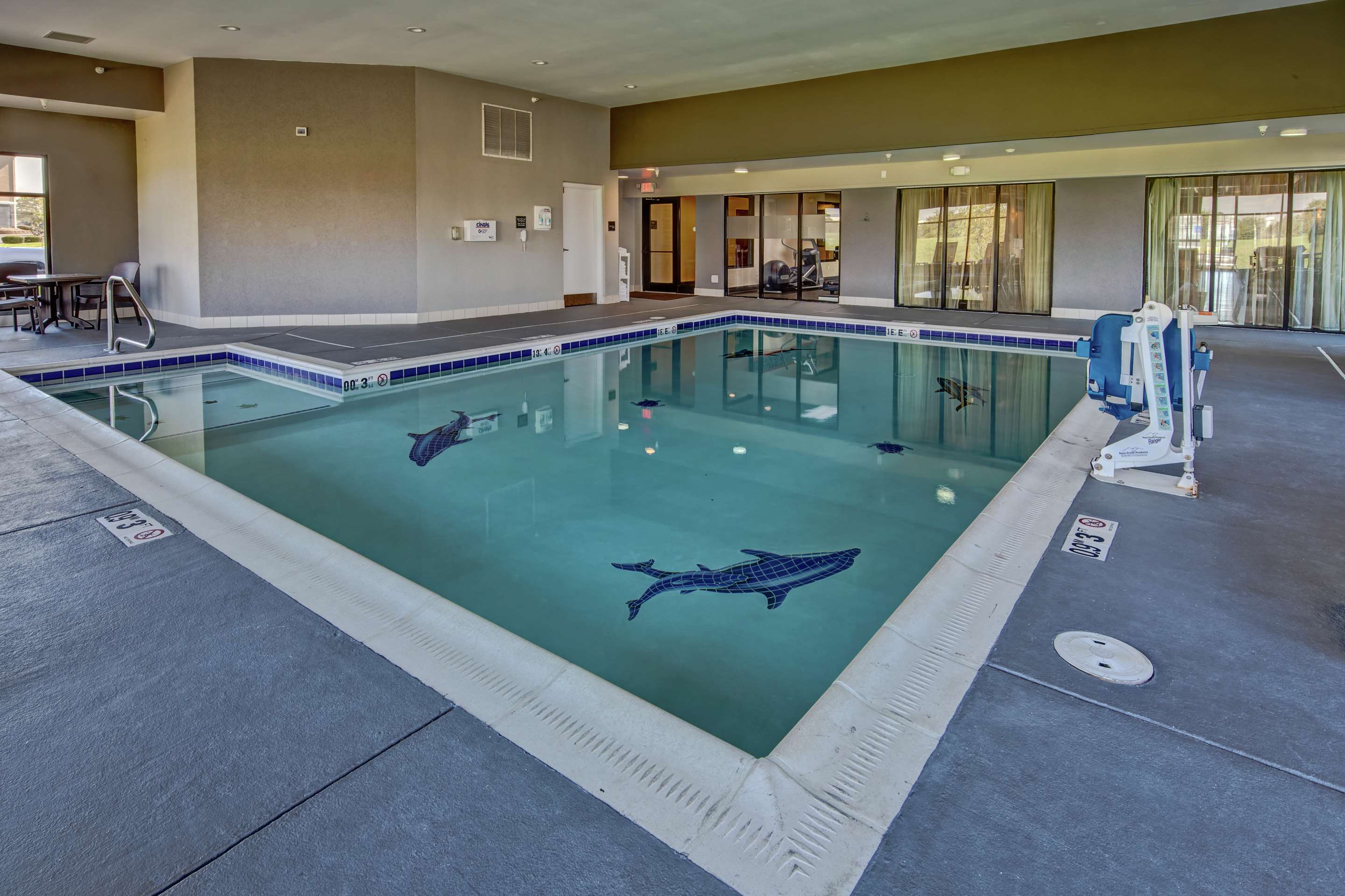 Pool | Hampton Inn Indianapolis-sw/plainfield