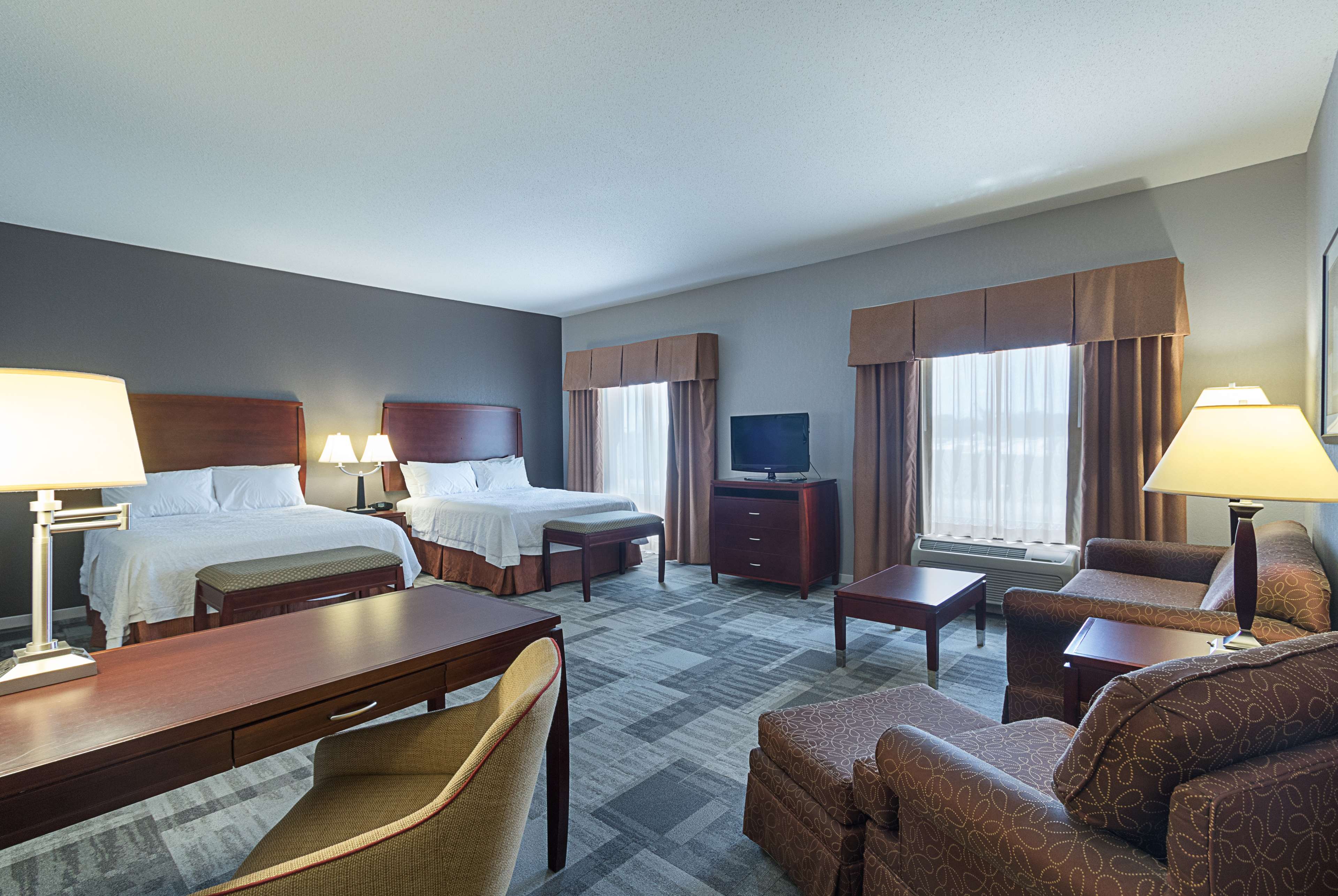 Hampton Inn & Suites Indianapolis/Brownsburg, IN Room Type - 2QNS STUDIO SOFABED NOSMOK
