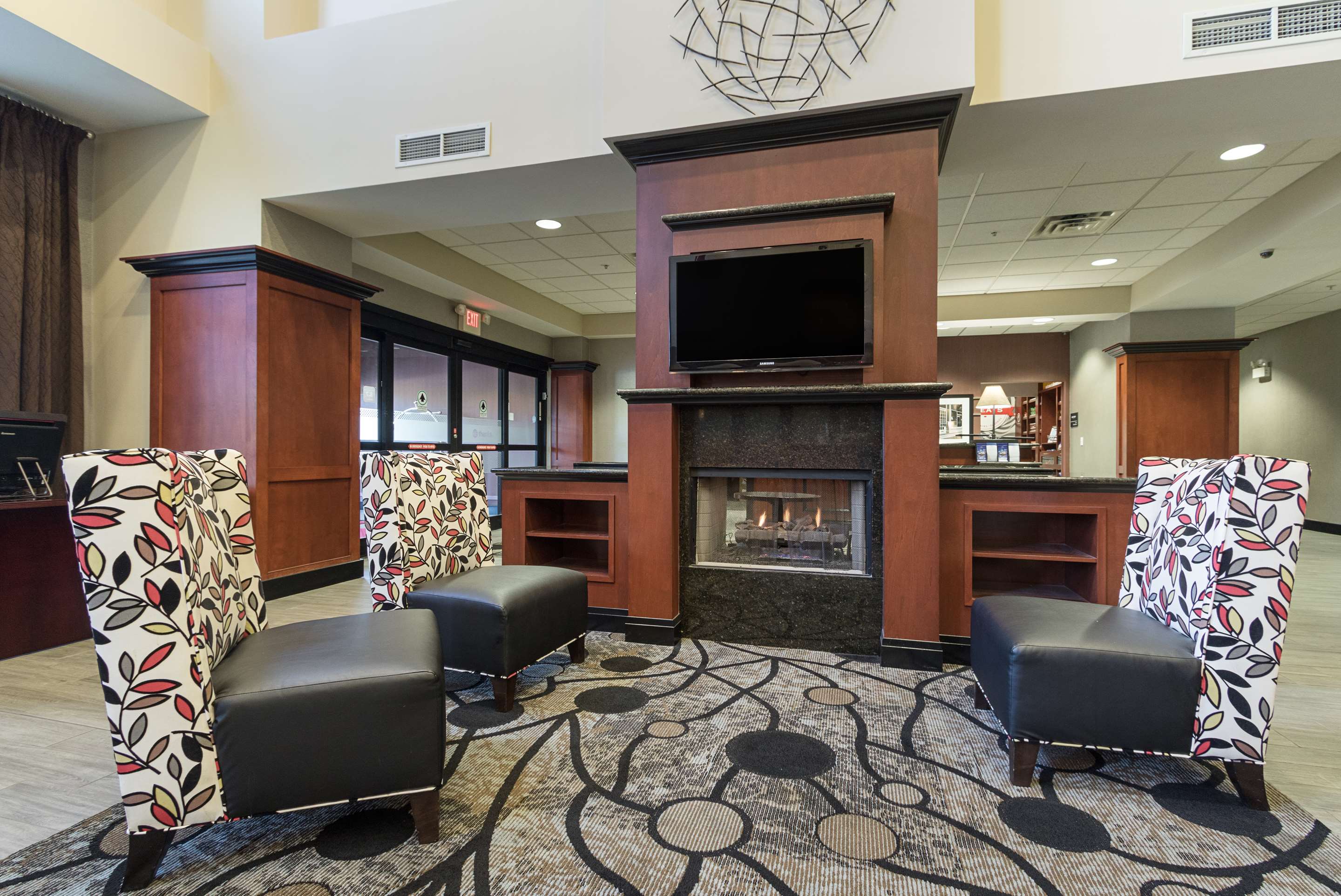 Reception | Hampton Inn & Suites Indianapolis/Brownsburg