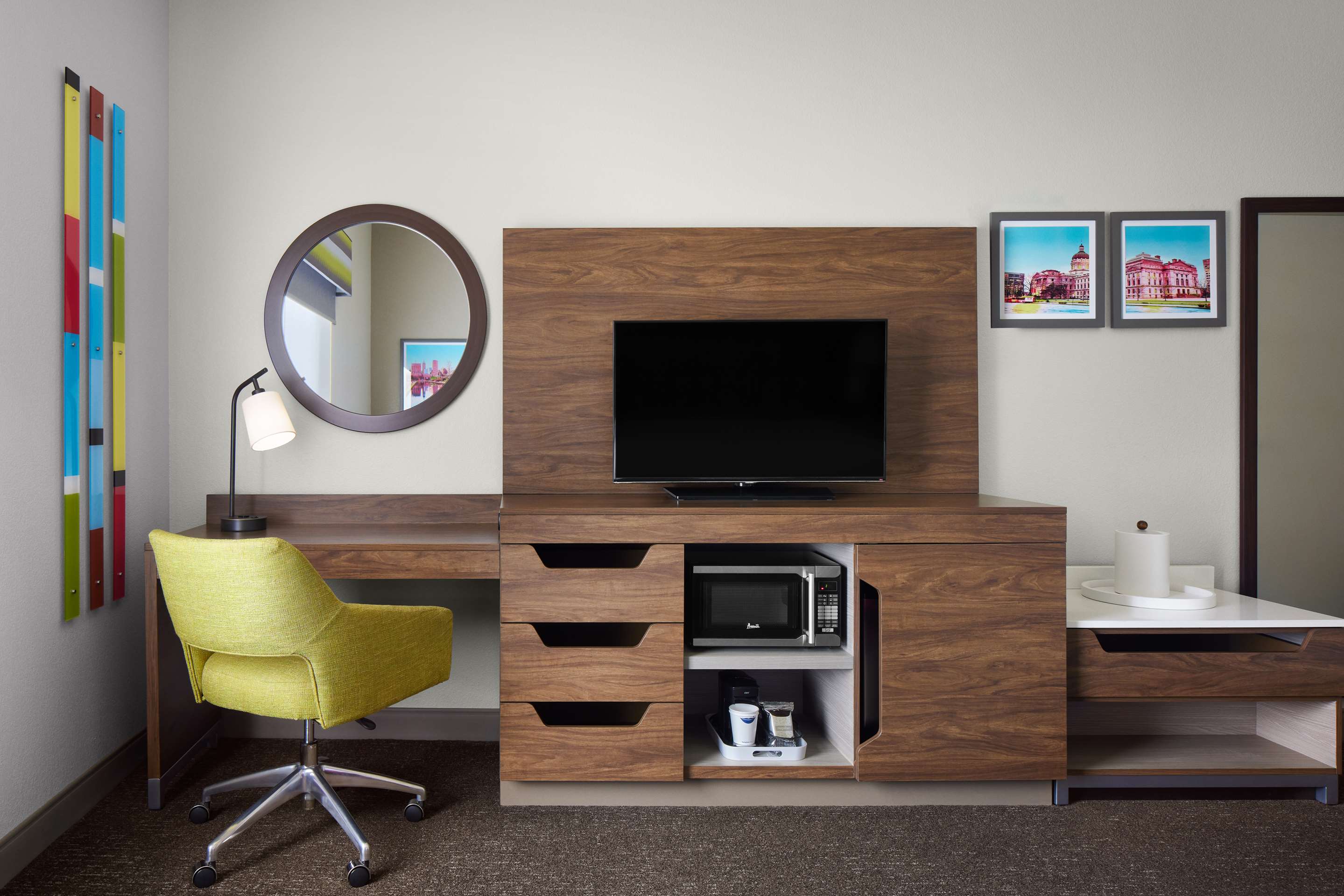 Guest room