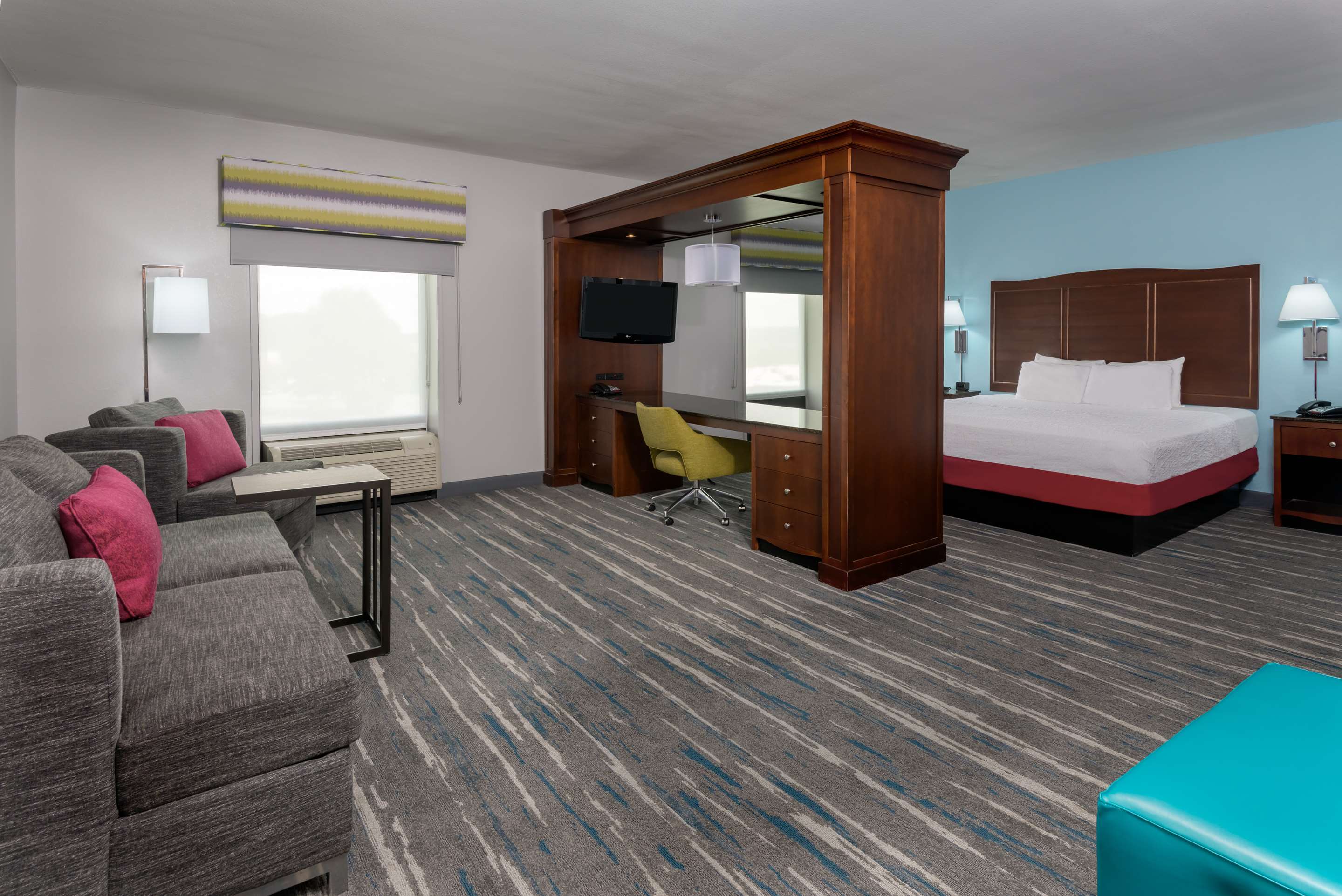 Guest room