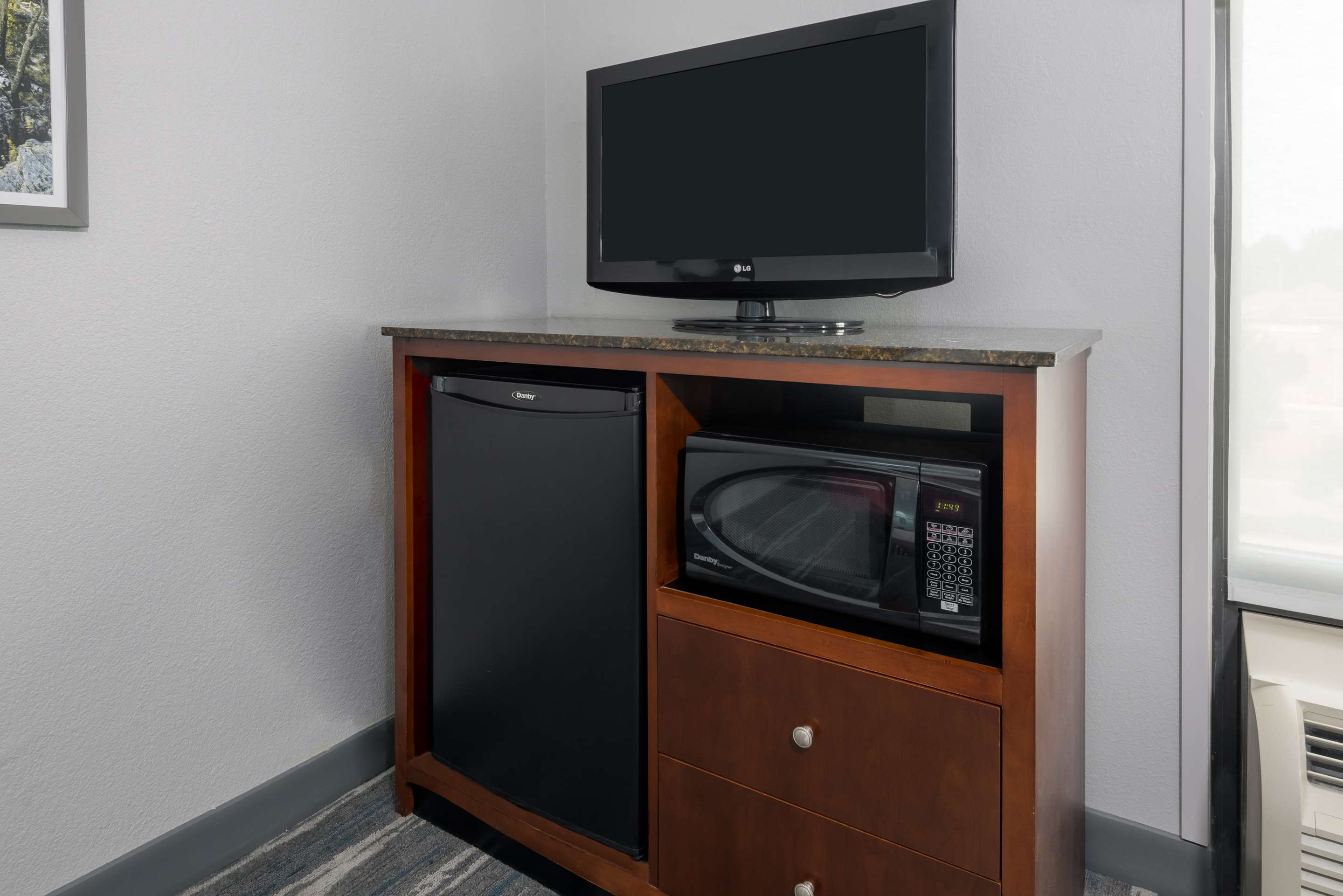 Guest room amenity