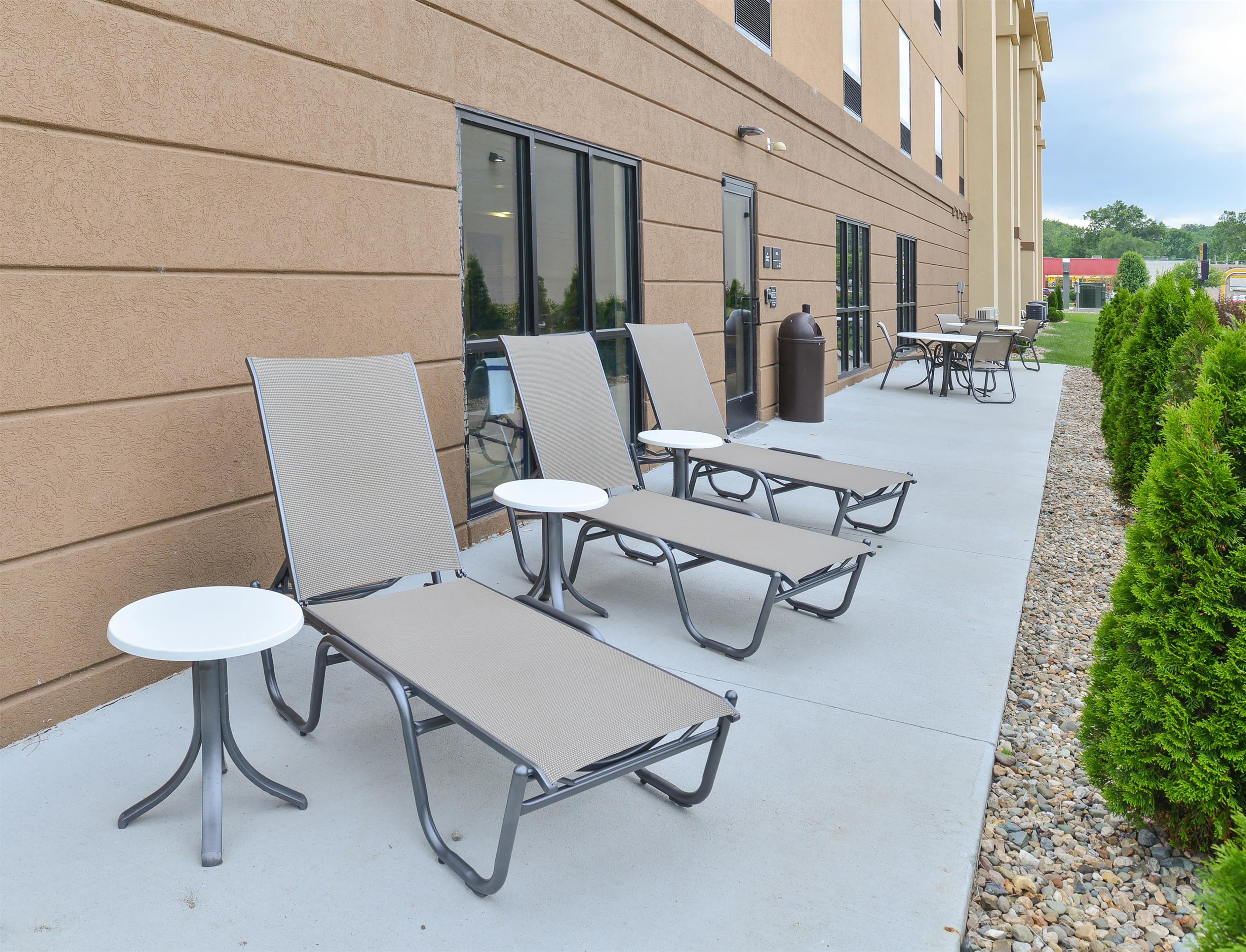 Exterior | Hampton Inn Iowa City/University Area