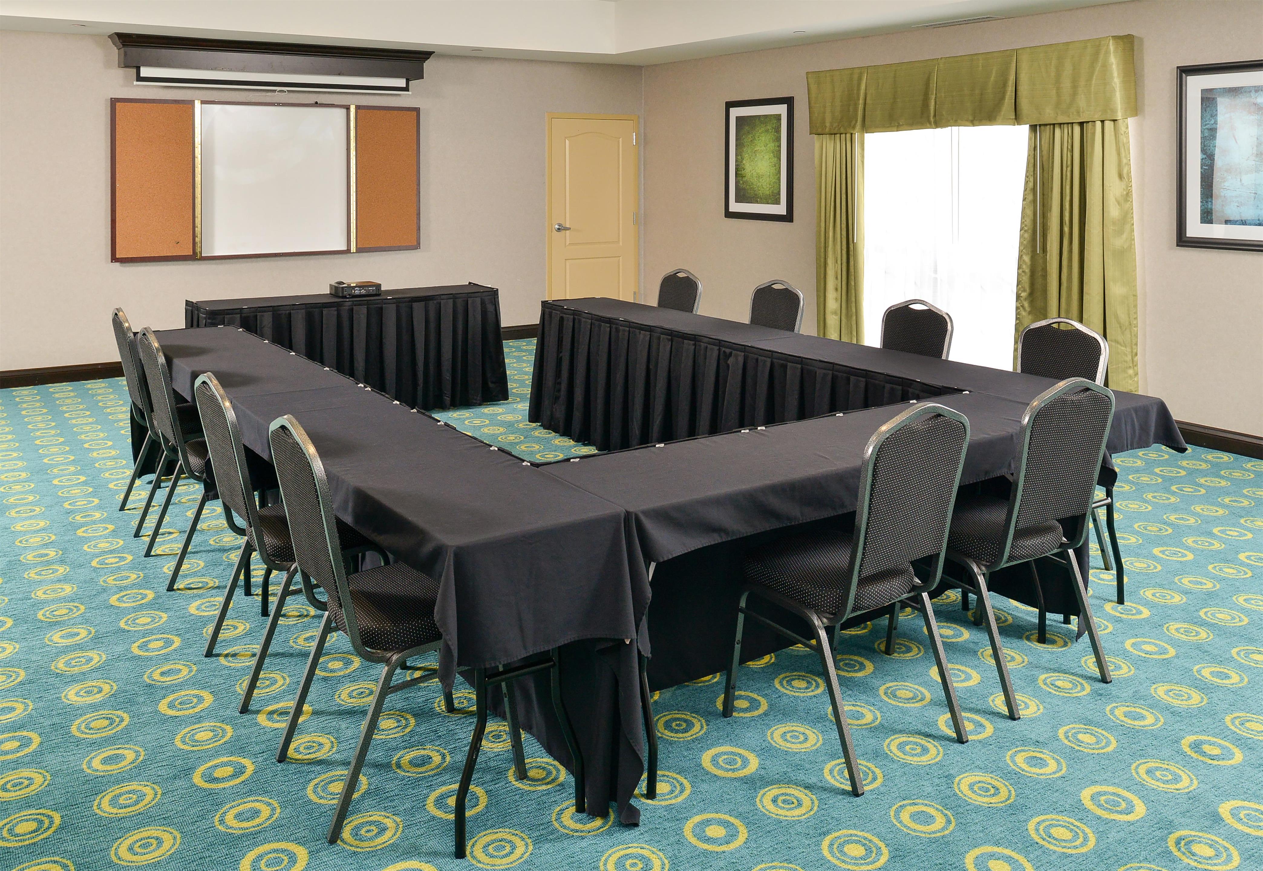 Meeting Room | Hampton Inn Iowa City/University Area