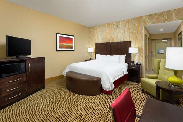  - Hampton Inn & Suites Williamsport