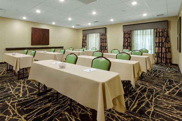  - Hampton Inn & Suites Williamsport