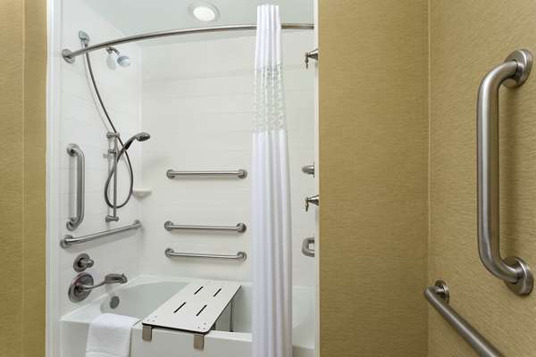  - Hampton Inn & Suites Williamsport