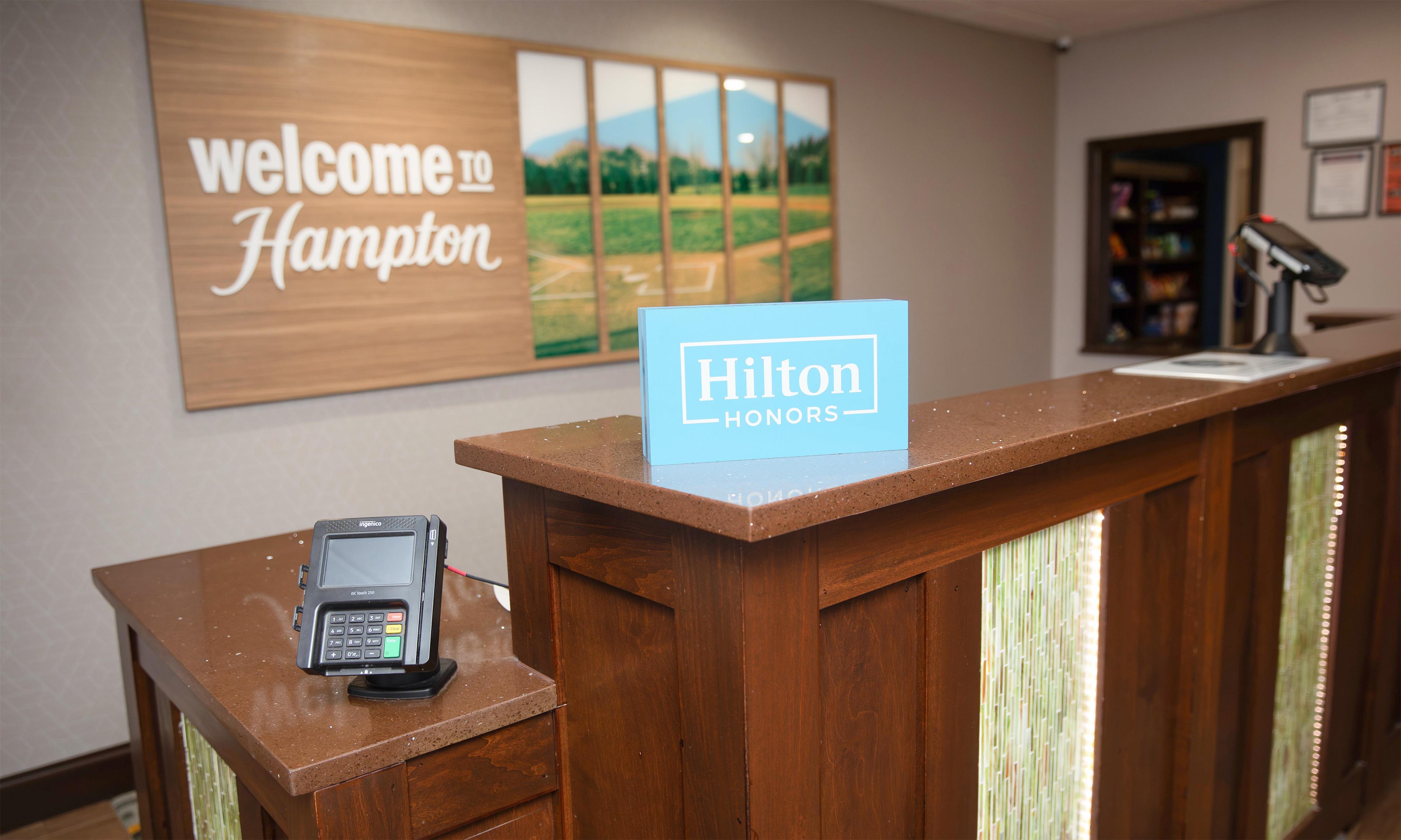 Reception | Hampton Inn & Suites Williamsport-Faxon Exit