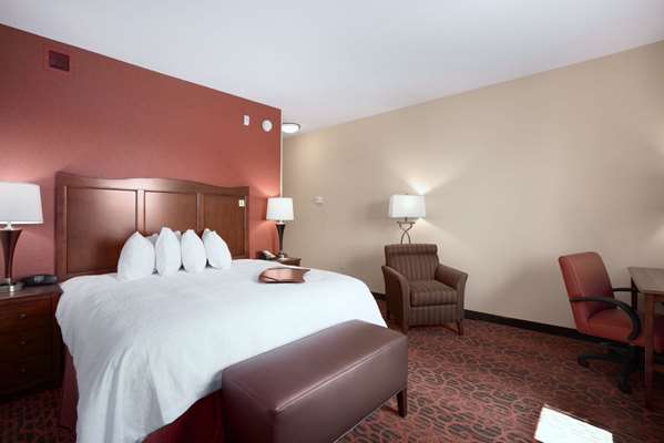 - Hampton Inn & Suites Williston