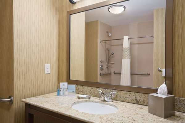  - Hampton Inn & Suites Williston