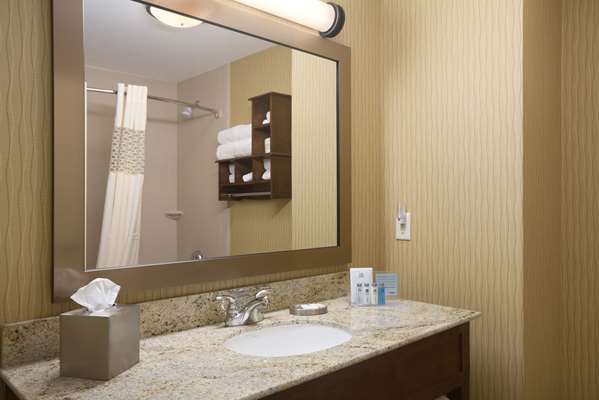  - Hampton Inn & Suites Williston