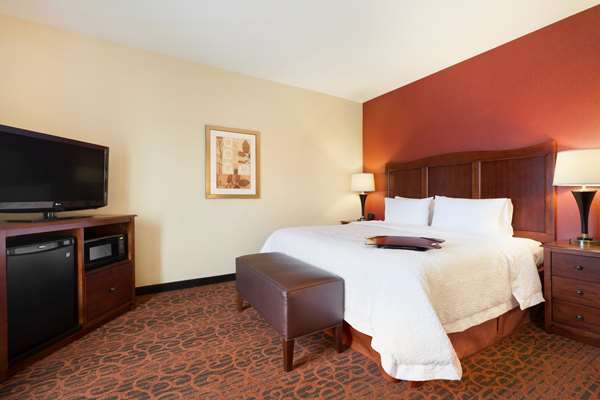  - Hampton Inn & Suites Williston
