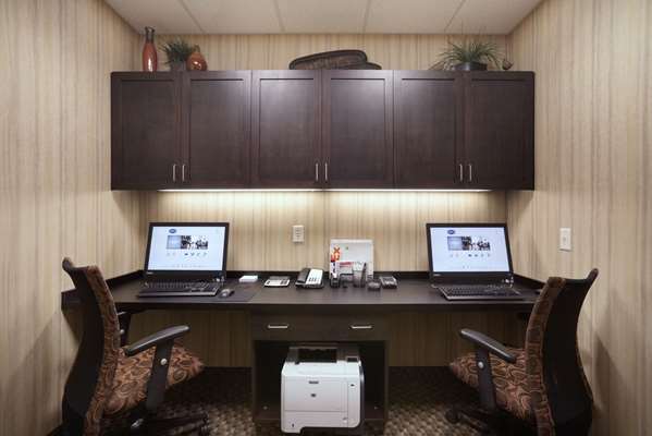 Conference Area - Hampton Inn & Suites Williston