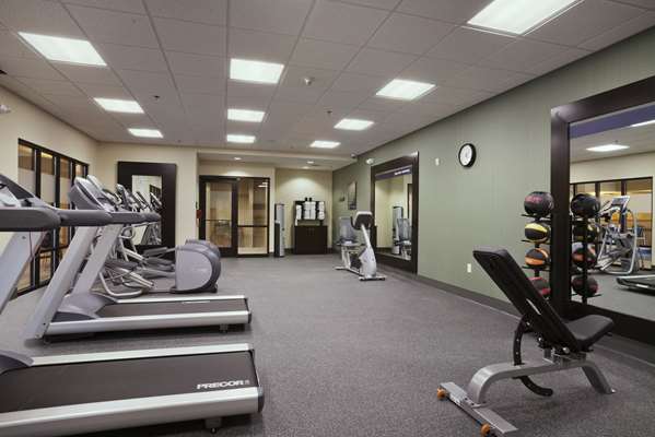 Fitness/ Exercise Room - Hampton Inn & Suites Williston