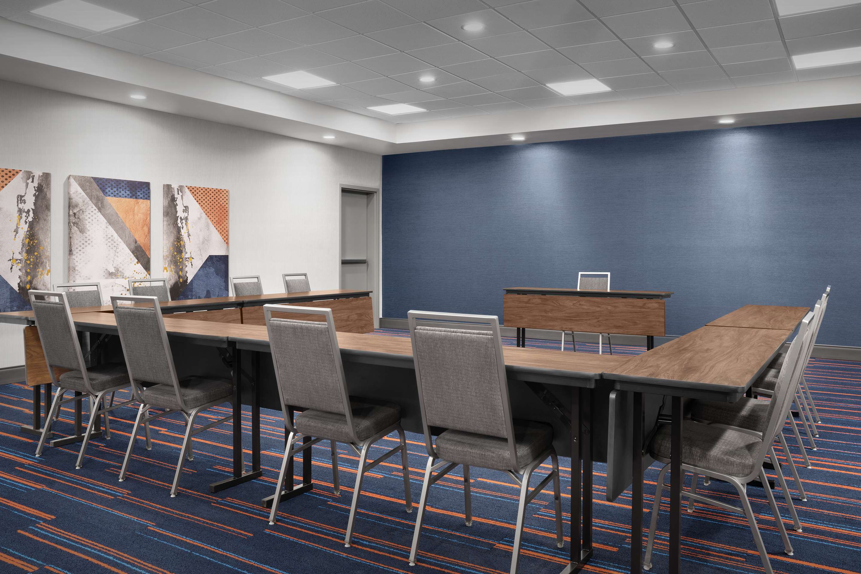 Meeting Room | Hampton Inn & Suites Williston