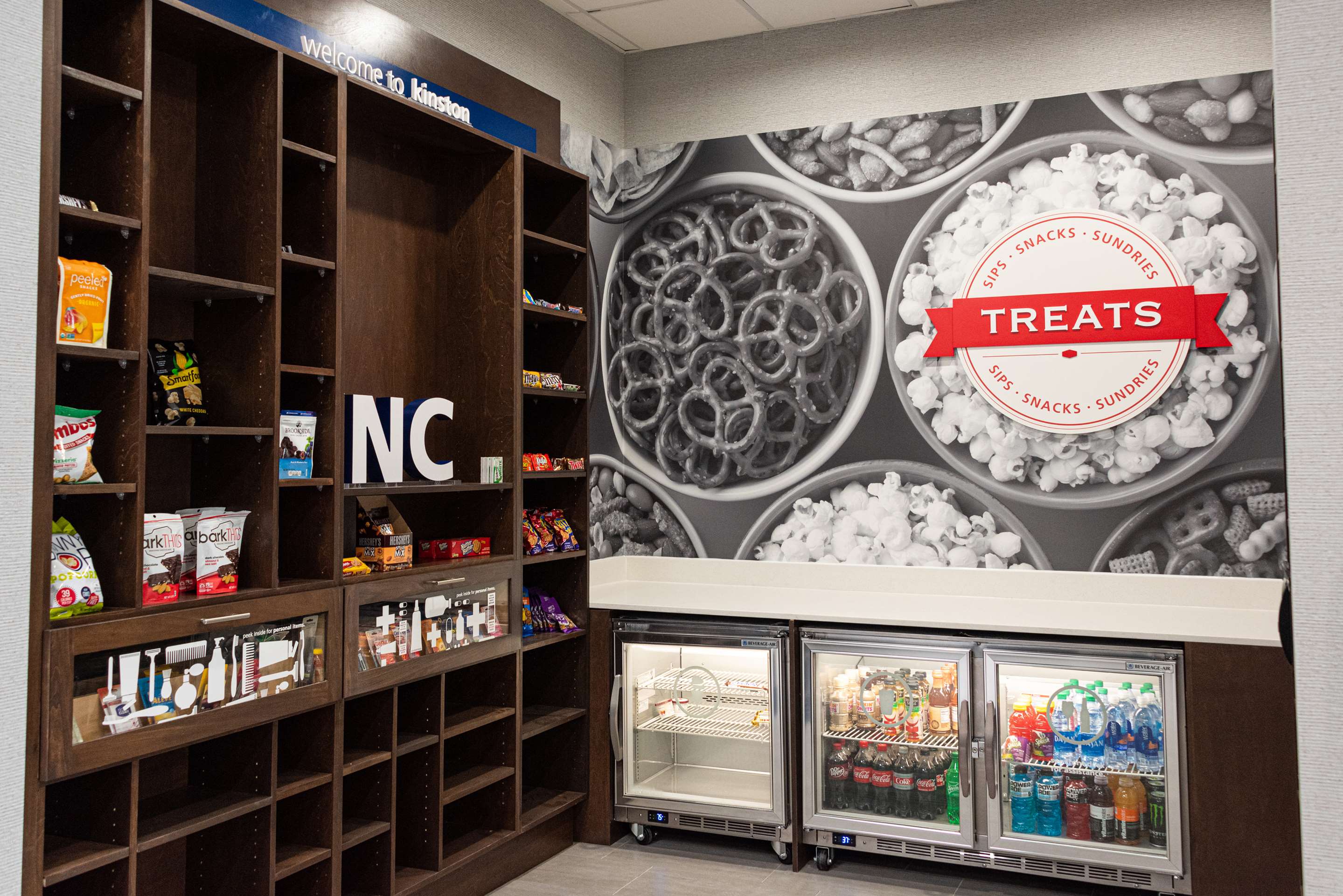 Restaurant | Hampton Inn Kinston