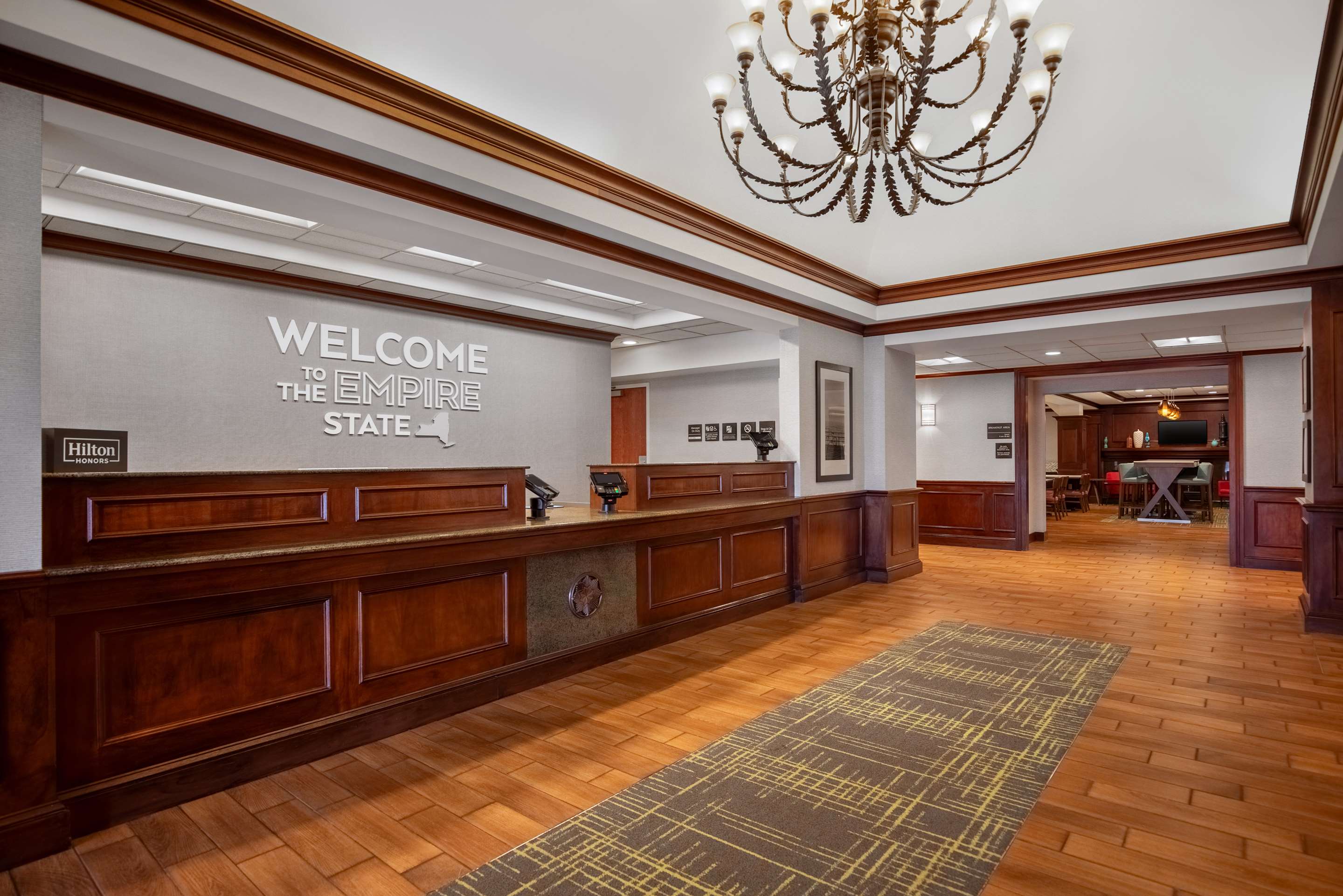 Reception | Hampton Inn Long Island-Brookhaven