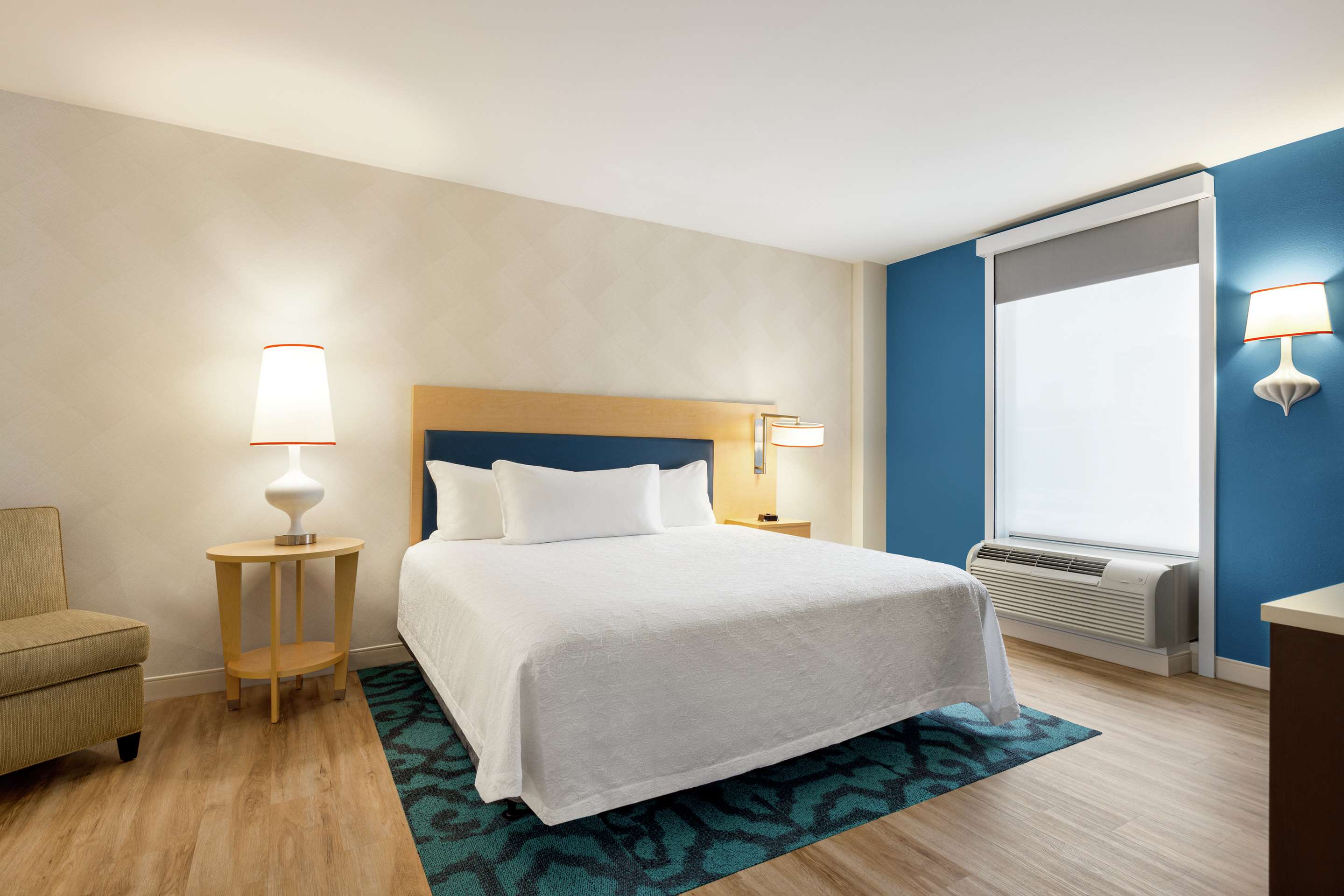 Guest room