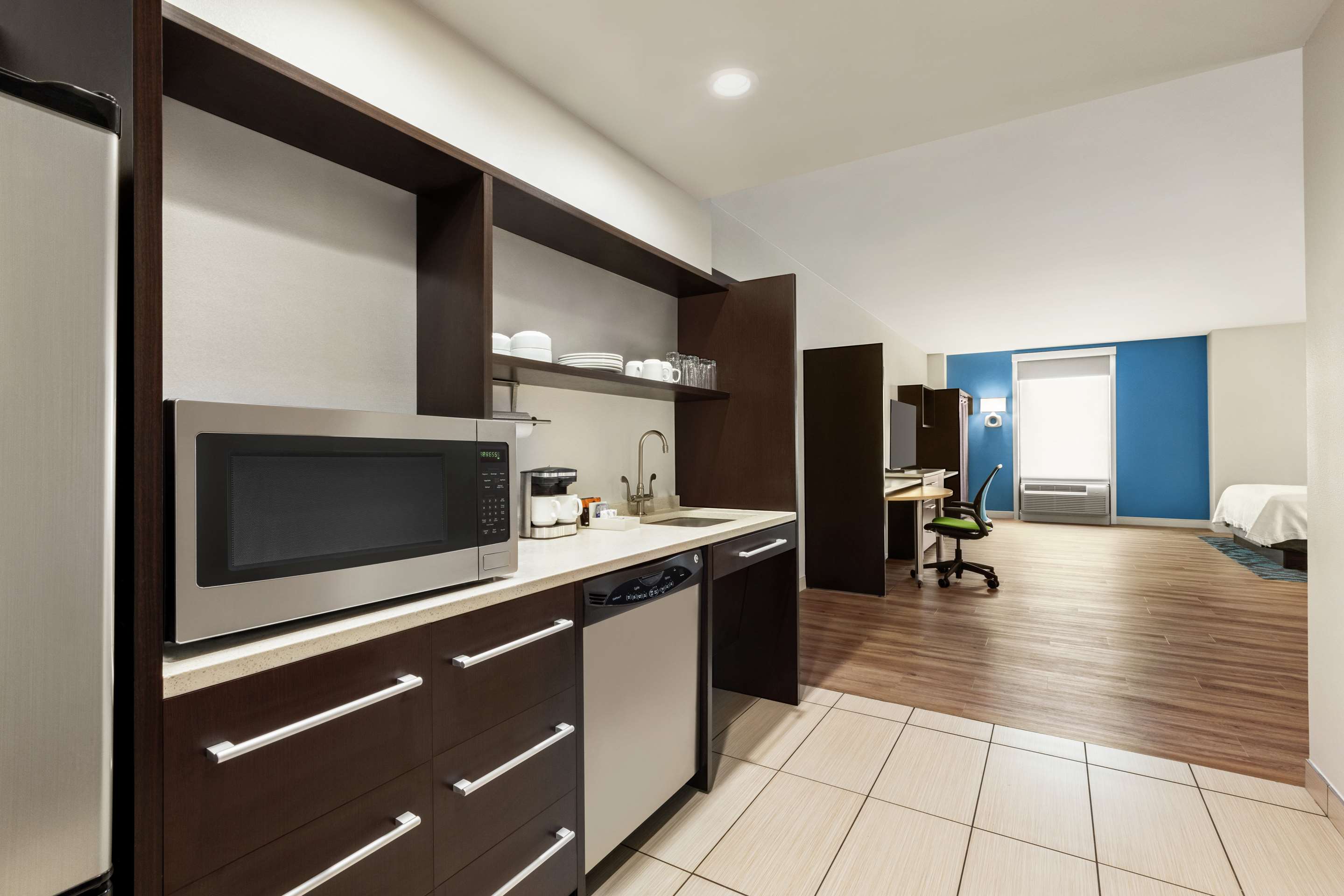 Guest room