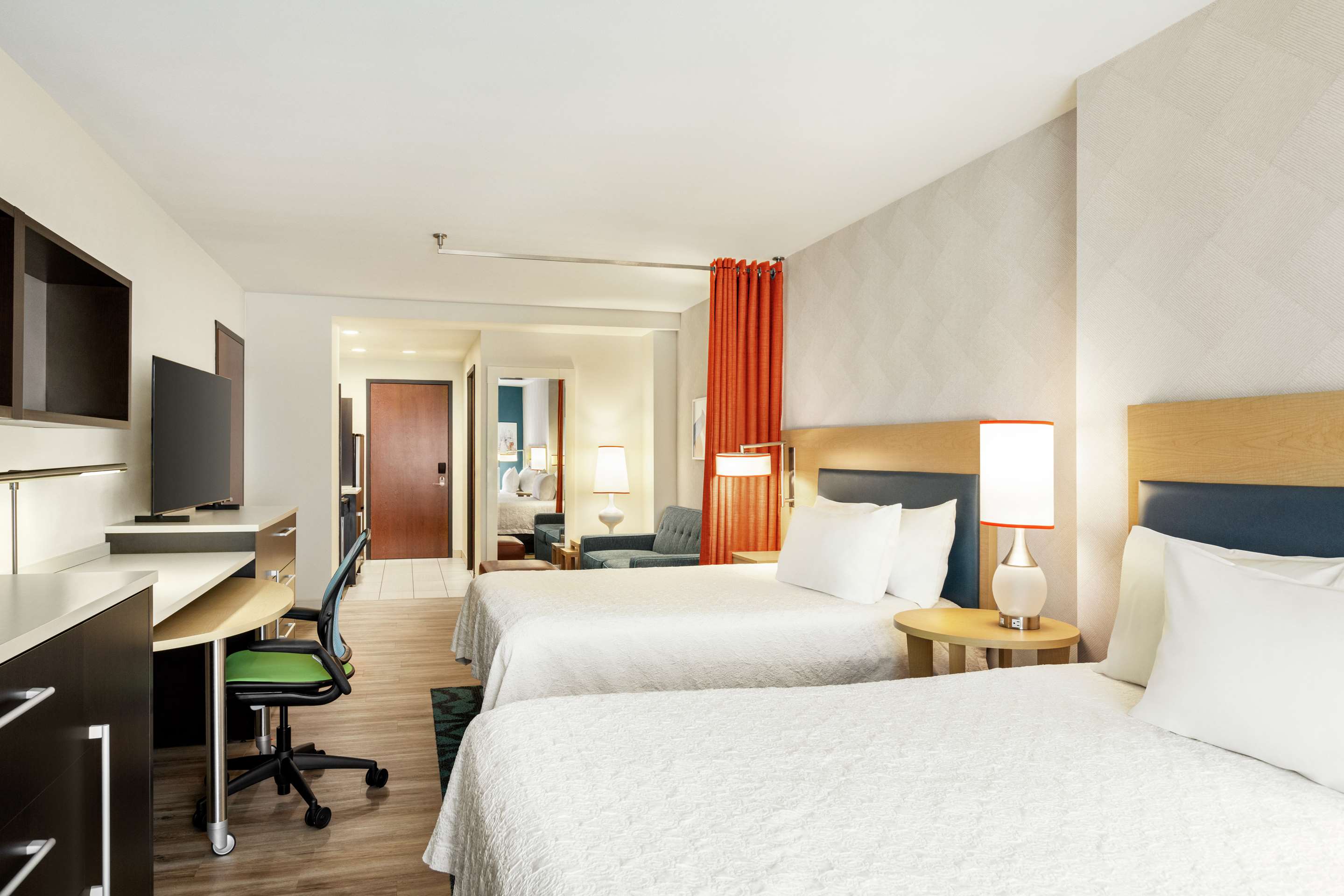 Guest room